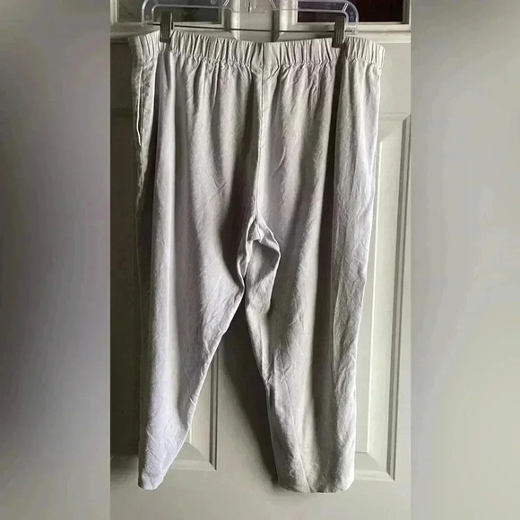 J. Jill Oatmeal Linen Blend stretch Capri Pants Size Medium/ P - Picture 4 of 8